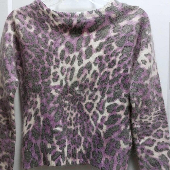 Cute Angora Animal Print Cardigan Sweater - Picture 6 of 8